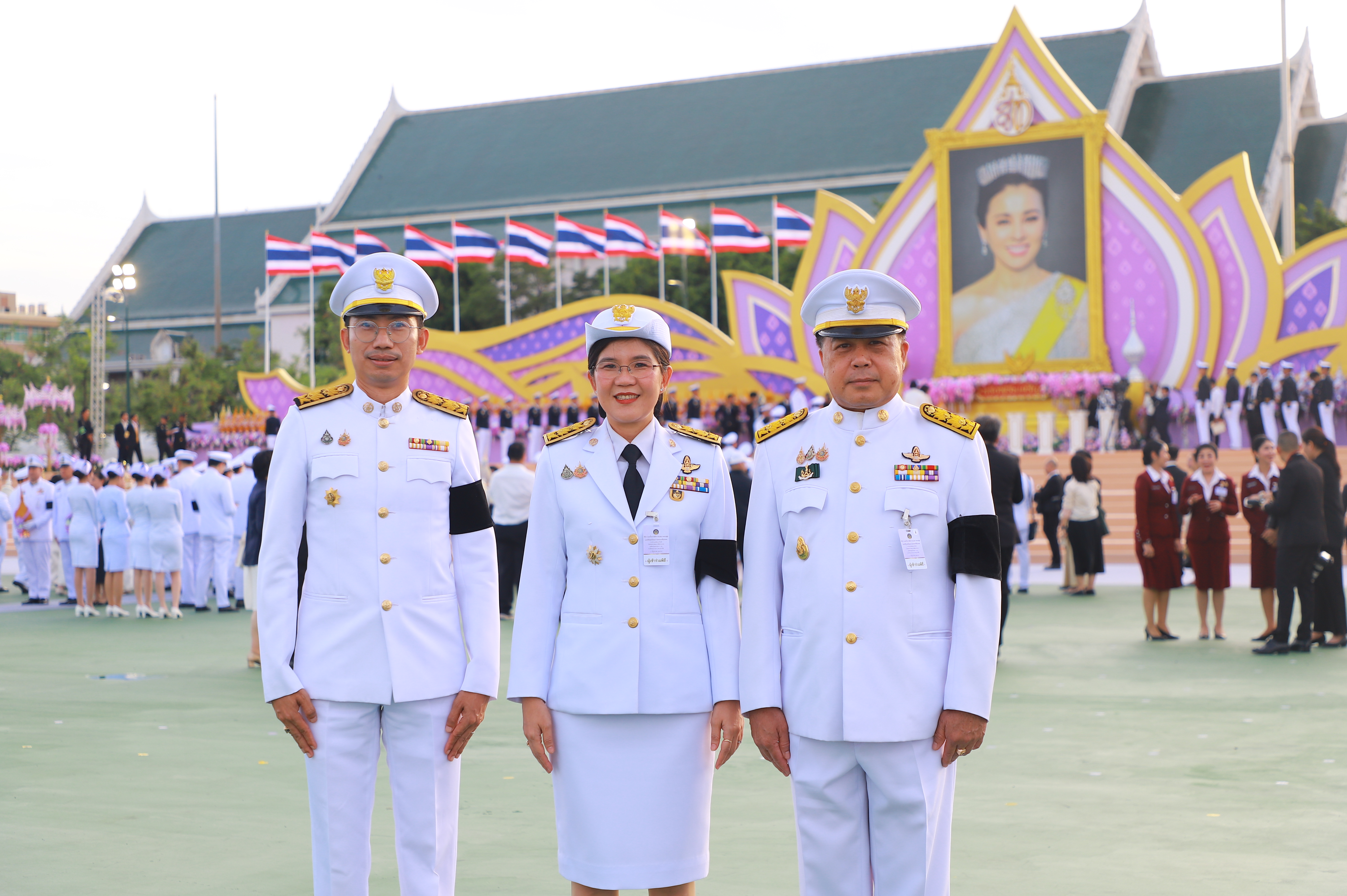 title - ส.ป.ก. ร่วมพิธีจุดเทียนถวายพระพรชัยมงคลพระนางเจ้าฯ พระบรมราชินี เนื่องในโอกาสพระราชพิธีมหามงคลเฉลิมพระชนมพรรษา 4 รอบ